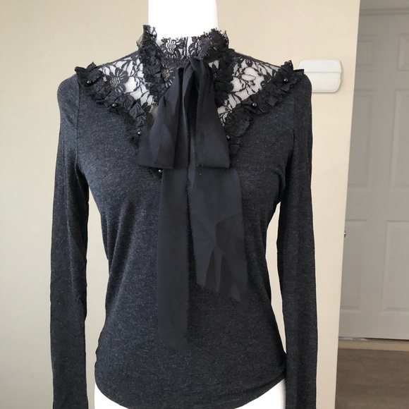 ***SOLD***Gorgeous lace bow top | Zara